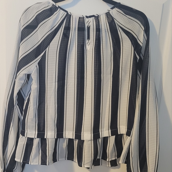 Women's Merona size small navy stripes. - Picture 7 of 8